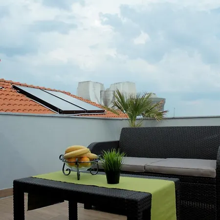 Tonka Centar Apartment *