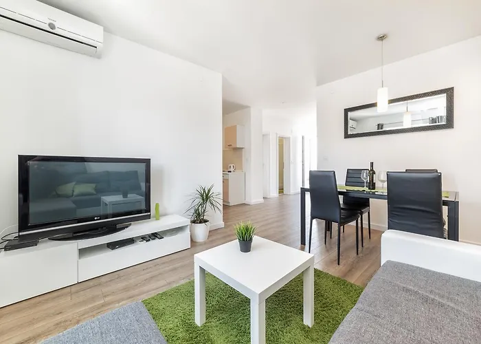 Lejlighed Tonka Centar *