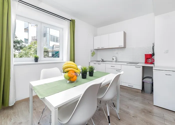 Tonka Centar * Vodice