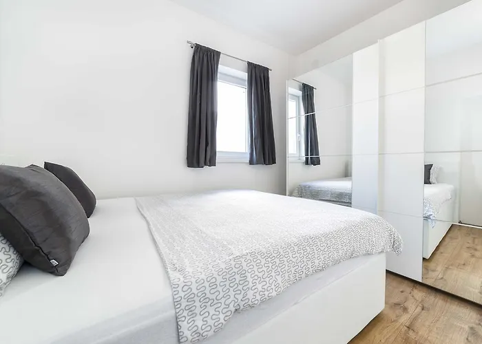 Tonka Centar Lejlighed *